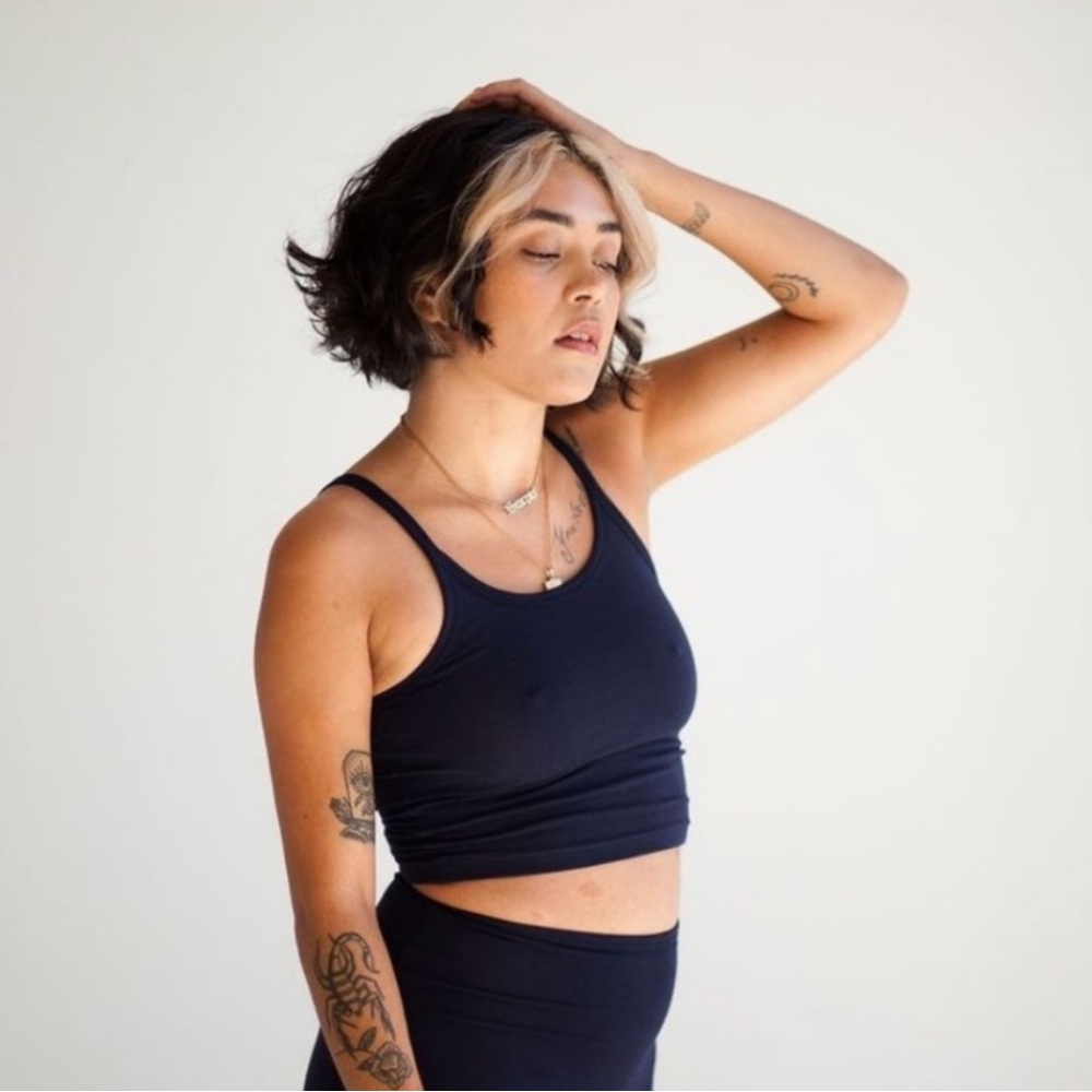 Arq Cropped Tank Top in navy blue size small
